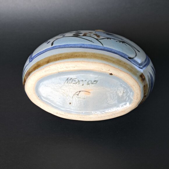 Vintage Mexican Pottery Vase - Picture 5 of 7